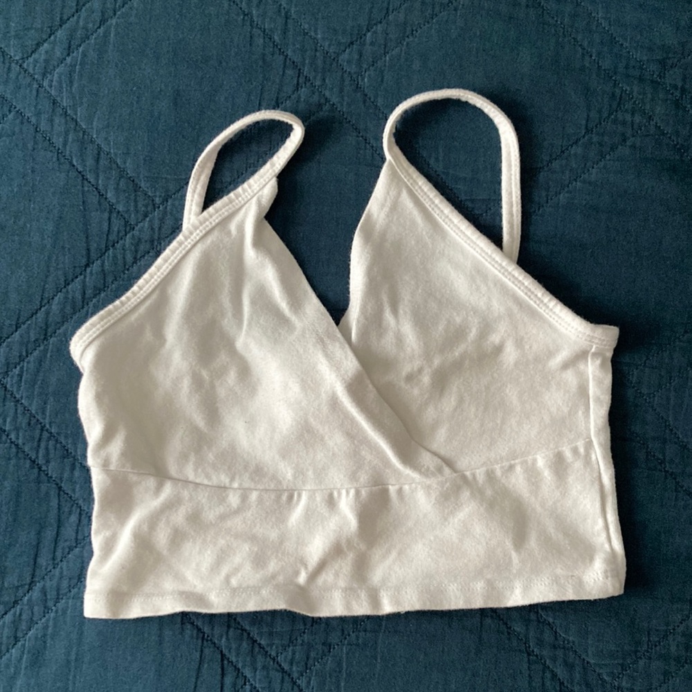 Brandy Melville Tops